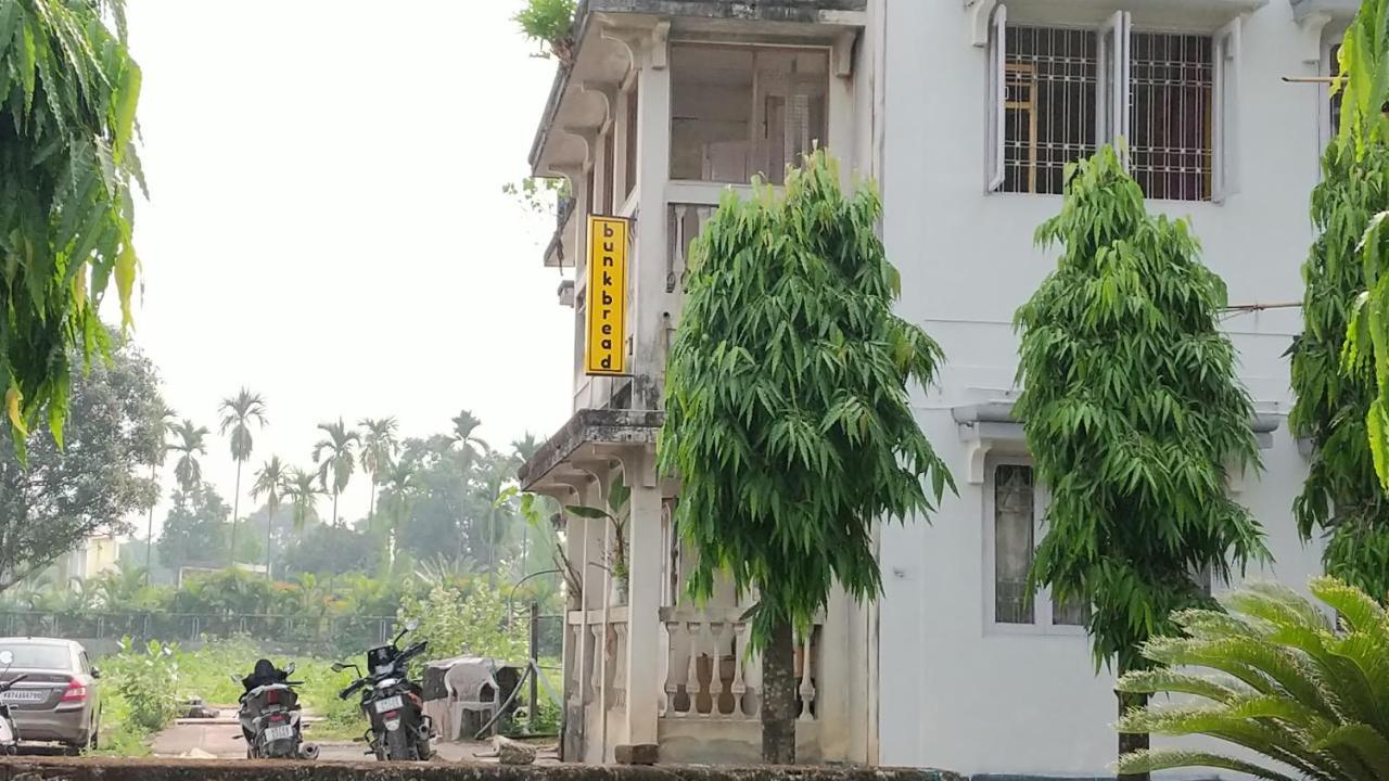 Bunkbread Siliguri Hostel Exterior photo