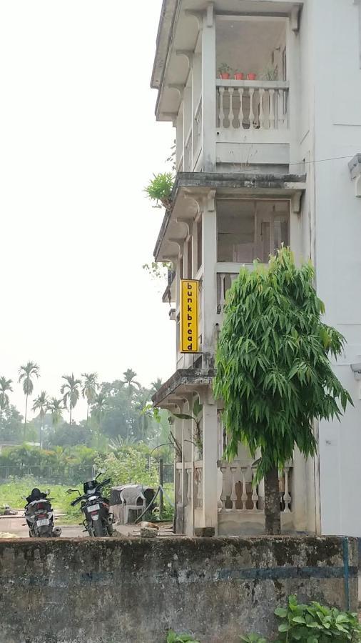 Bunkbread Siliguri Hostel Exterior photo